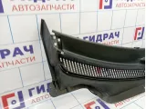 Решетка стеклоочистителей Kia Rio 4 (FB) 86150-H0000