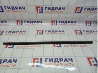 Накладка стекла заднего левого наружная Kia Rio 4 (FB) 83210-H0000