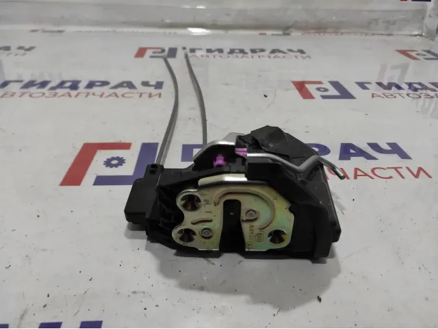 Замок двери задней левой Kia Rio 4 рестайлинг 81410-H0000.