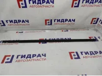 Накладка стекла заднего левого Kia Rio 4 рестайлинг 83210-H0000.