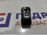 Кнопка стеклоподъемника Kia Rio 4 рестайлинг 93581-H0100.