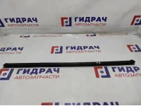Уплотнитель стекла двери передний правый Kia Rio 4 рестайлинг 82241-H0000.