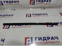 Уплотнитель стекла двери задний правый Kia Rio 4 рестайлинг 83241-H0000.