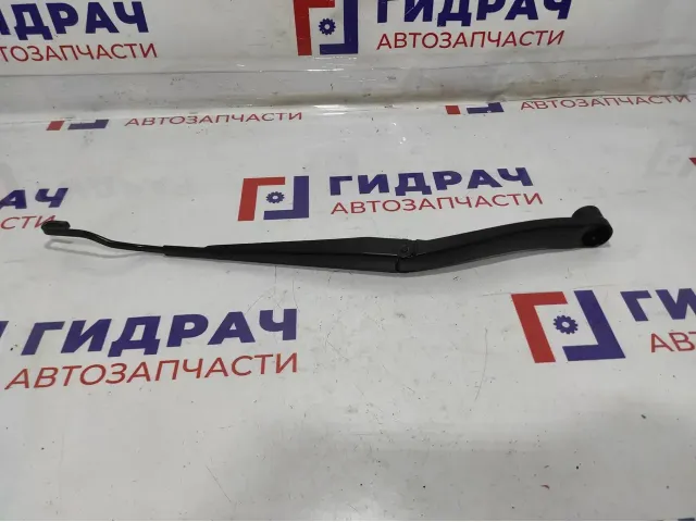 Поводок стеклоочистителя передний левый Kia Rio 4 рестайлинг 98311-H2000.