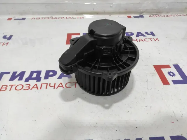 Моторчик отопителя Kia Rio 4 рестайлинг 97113-M0000.