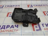 Крепление площадка АКБ Kia Rio 4 рестайлинг 37150-H5000.