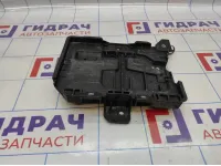Крепление площадка АКБ Kia Rio 4 рестайлинг 37150-H5000.