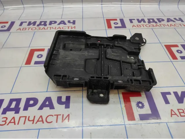 Крепление площадка АКБ Kia Rio 4 рестайлинг 37150-H5000.