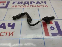 Датчик положения коленвала Kia Rio 4 рестайлинг 39180-2B100.