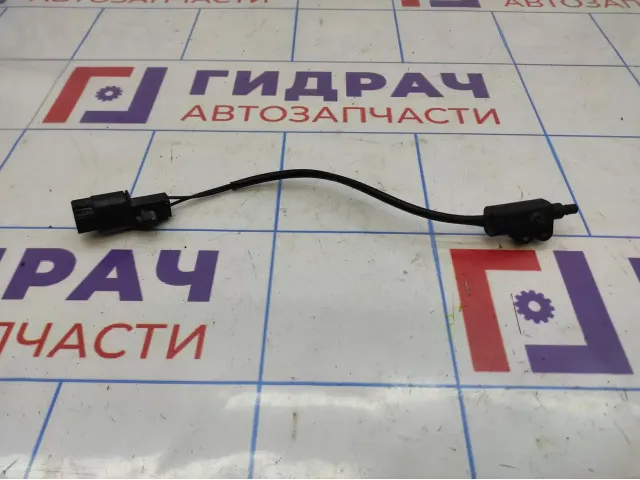 Выключатель концевой Kia Rio 4 рестайлинг 13736-0B000.