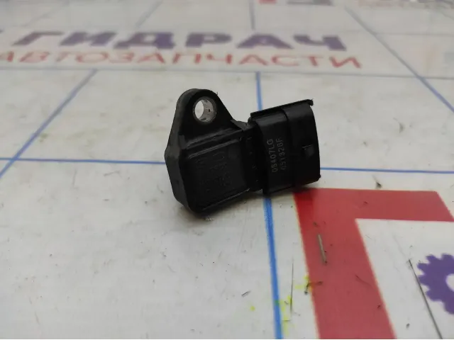 Датчик абсолютного давления Kia Rio 4 рестайлинг 39300-2B000.