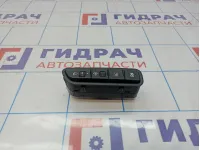 Блок кнопок Kia Rio 4 рестайлинг 93700H0DA0WK.