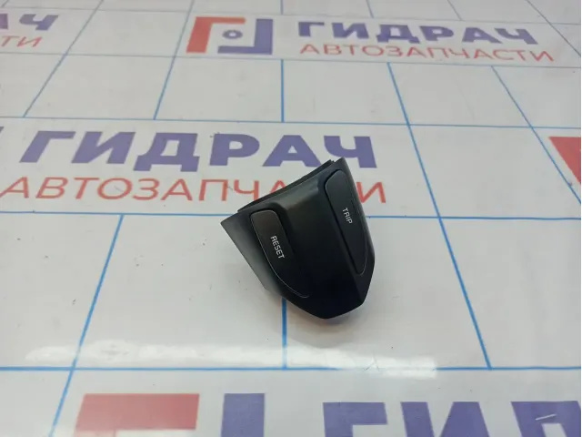 Блок кнопок правый Kia Rio 4 рестайлинг 96720H8000WK. В рулевое колесо.