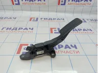 Педаль газа Kia Rio 4 рестайлинг 32700-F2100.