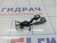 Ручка открывания лючка бензобака Kia Rio 4 рестайлинг 81570-3X000.