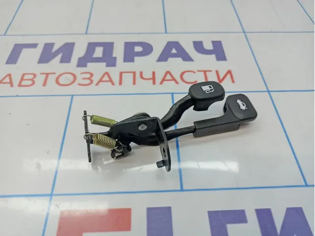 Ручка открывания лючка бензобака Kia Rio 4 рестайлинг 81570-3X000.