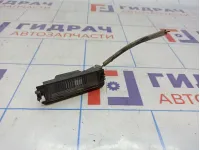 Фонарь подсветки номера правый Kia Rio 4 рестайлинг 92502-F6000.