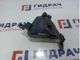 Фара противотуманная правая Kia Rio 4 рестайлинг 92208-H0500.