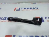 Кронштейн фар левый Kia Rio 4 рестайлинг 92150-H0500.