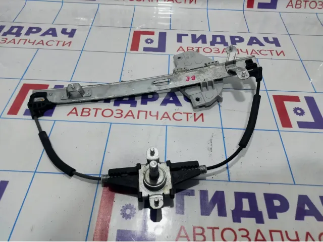Стеклоподъемник механический задний правый Kia Rio 4 (FB) 83402-H0000
