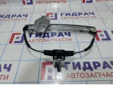 Стеклоподъемник механический задний правый Kia Rio 4 (FB) 83402-H0000