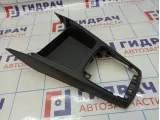 Накладка центральной консоли Kia Rio 4 (FB) 84650H0100WK