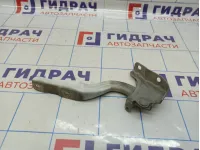 Петля капота правая Kia Rio 4 (FB) 79120-H0000