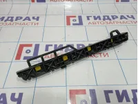 Кронштейн заднего бампера левый Kia Rio 4 (FB) 86613-H0000