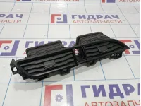 Дефлектор воздушный Kia Rio 4 (FB) 97410H0AA0WK