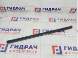 Уплотнитель стекла переднего правого Kia Seltos 82240Q5000