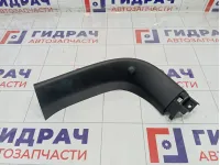 Обшивка двери багажника правая Kia Seltos 81740Q5000