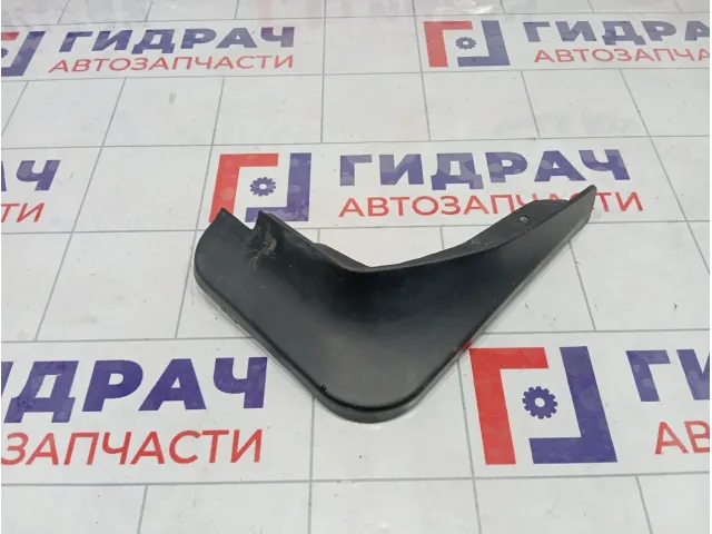 Брызговик передний правый Kia Seltos 86832Q5000