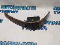 Дефлектор воздушный левый с накладкой Kia Sorento 974303E000 Отличное состояние