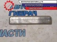 Накладка порога (внутренняя) задняя правая Kia Sorento 858893E000 Отличное состояние