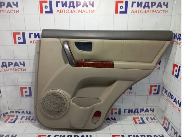 Обшивка двери передней правой Kia Sorento (BL) 833023E050C5