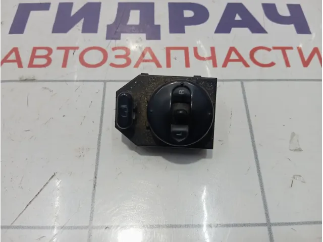 Блок управления зеркалами Kia Sorento (BL) 935703E1308Y