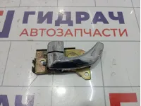 Ручка двери передней внутренняя левая Kia Sorento (BL) 826103E010
