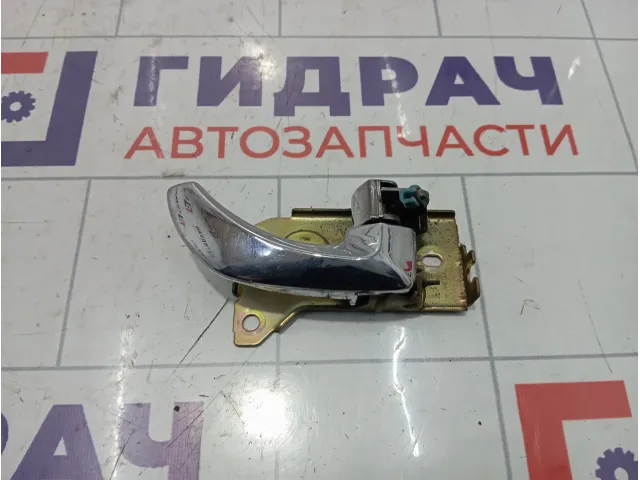 Ручка двери передней внутренняя правая Kia Sorento (BL) 826203E010