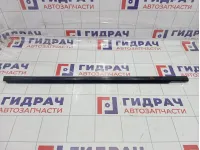 Накладка стекла переднего правого Kia Sorento (BL) 822203E000