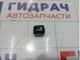 Кнопка стеклоподъемника задняя левая Kia Sorento (BL) 935803E200