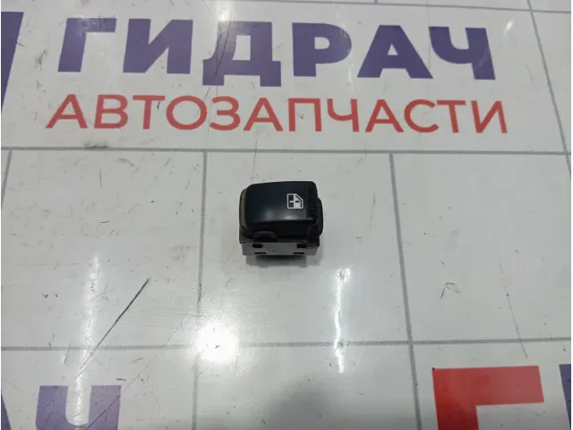 Кнопка стеклоподъемника задняя левая Kia Sorento (BL) 935803E200