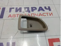 Накладка ручки внутренней задней правой Kia Sorento (BL) 826223E000FC