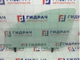 Стекло двери передней левой Kia Sorento (BL) 824113E020