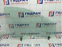 Стекло двери передней правой Kia Sorento (BL) 824213E020