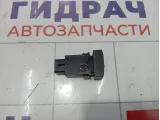 Кнопка обогрева заднего стекла Kia Sorento (BL) 937103E000