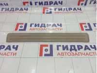 Накладка порога внутренняя передняя правая Kia Sorento (BL) 858813E000FC
