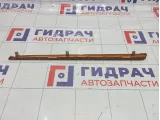 Накладки центральной консоли правая Kia Sorento (BL) 846323E050BL