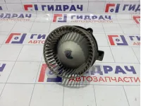 Моторчик отопителя Kia Sorento (BL) 971093E000 
