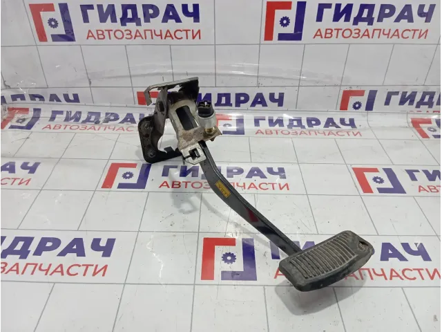 Педаль тормоза Kia Sorento (BL) 328003E100
