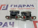 Петли двери передней правой Kia Sorento (BL)